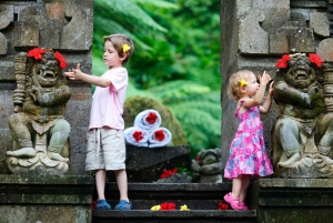 Bali: Servizio fotografico di famiglia di 2 ore a Ubud. Cattura i ricordi di Bali