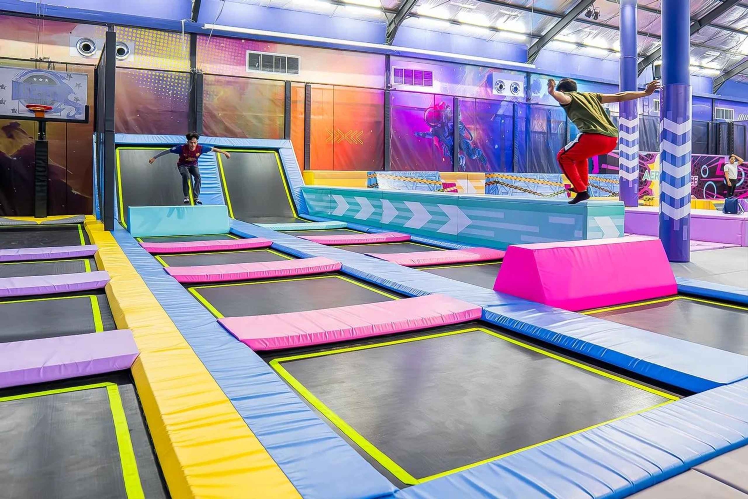 Denpasar: Denparar: AeroXSpace Adventure Family Package 2-Hour Pass