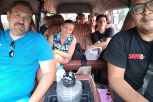 Traslado al aeropuerto de Bali, llegada o salida de la zona de Seminyak