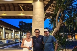 Traslado al aeropuerto de Bali, llegada o salida de la zona de Seminyak