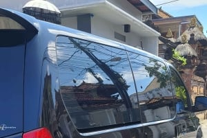 バリ空港の移動サービス（ラグジュアリーVIPまたは快適なマイクロバス）をご利用ください