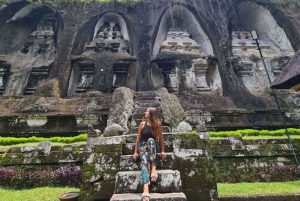 Bali: Akasa Cafe, Waterfalls, Gunung Kawi Temple tour