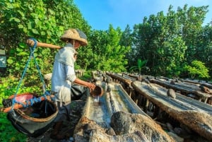Bali: Tour del villaggio antico con visita alla fabbrica di sale