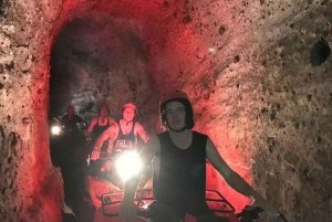 Bali: ATV Quad Bike -seikkailu Long Tunneliin ja vesiputoukseen.