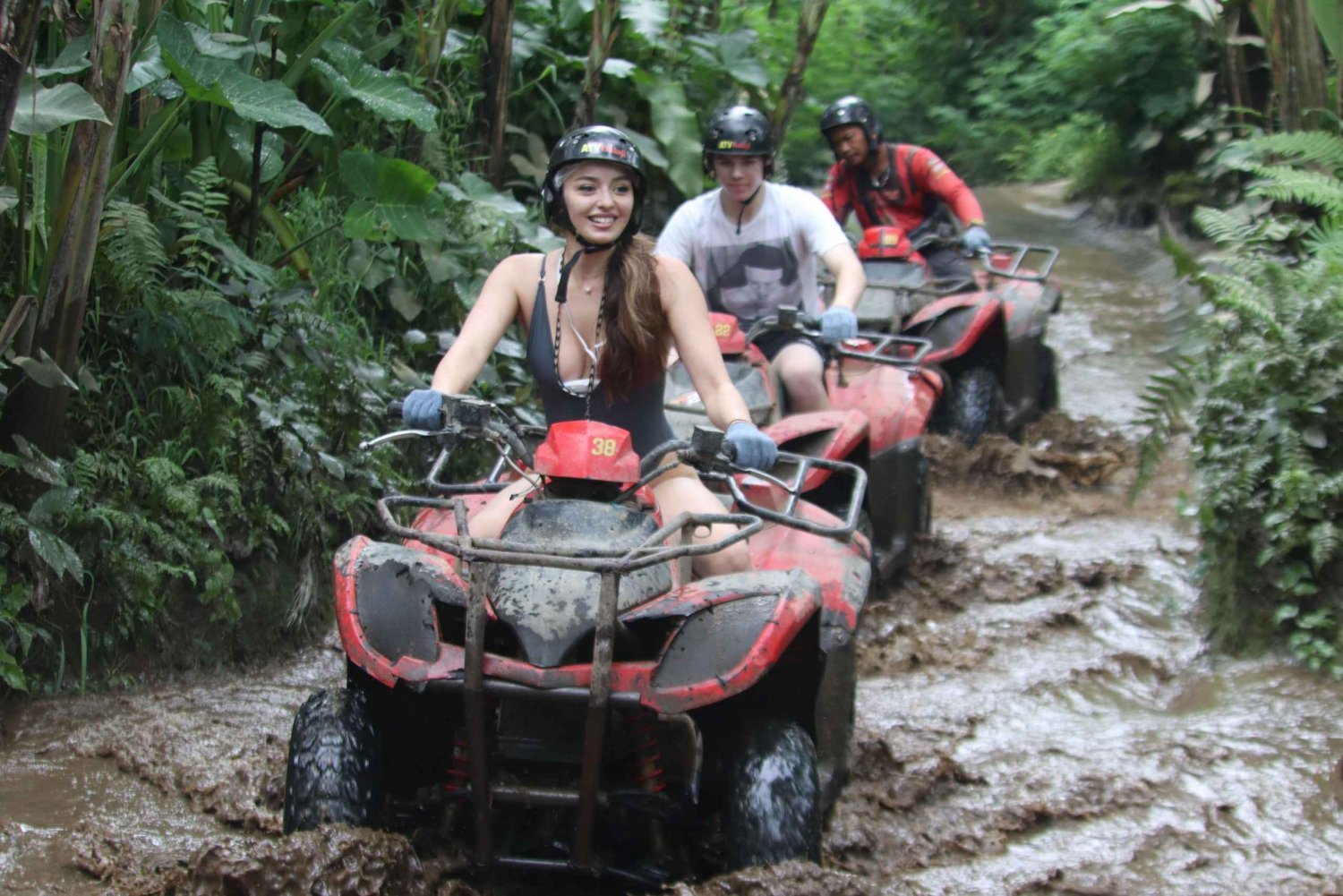 Bali: Aventura en quad ATV con almuerzo Todo Incluido