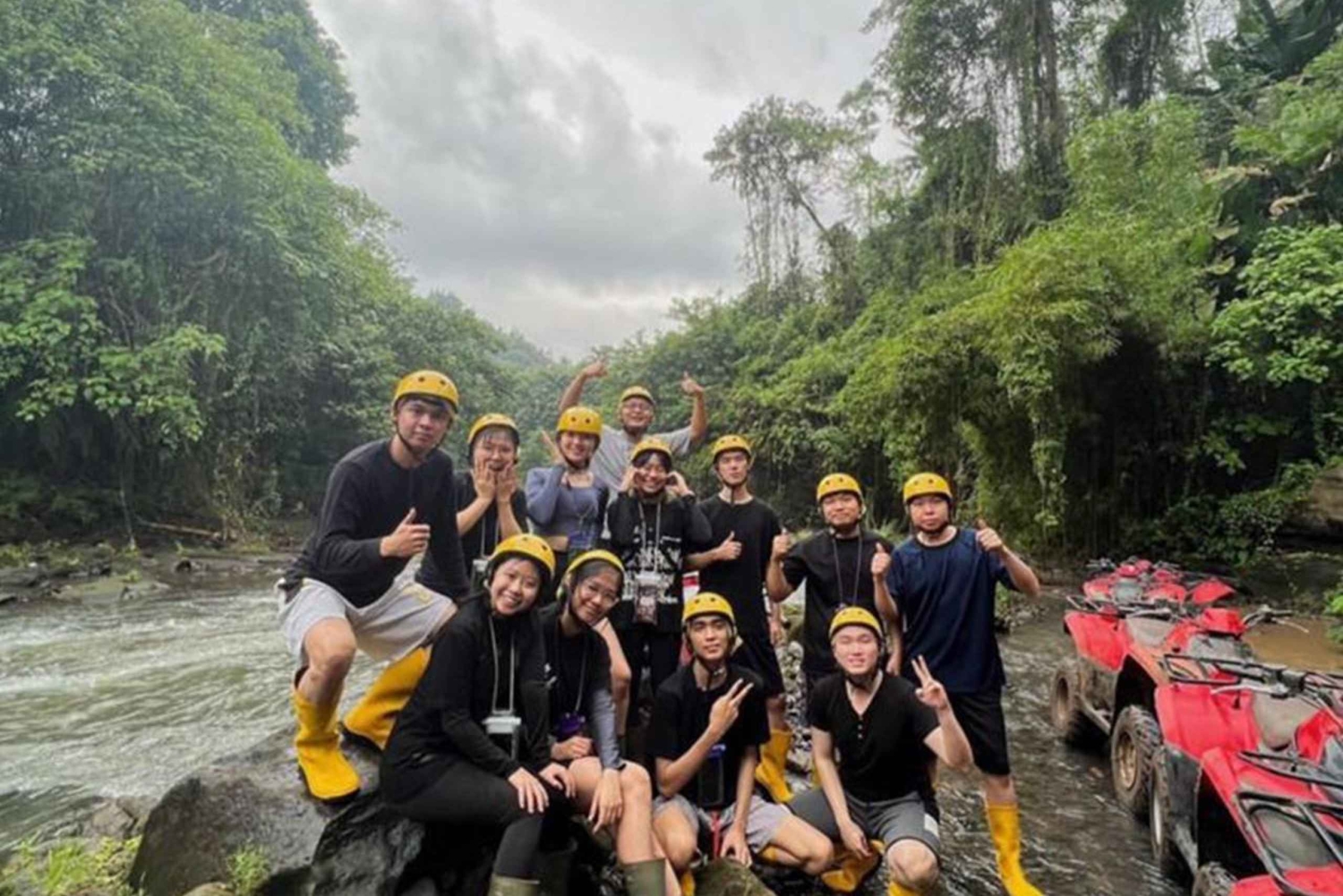 Bali: giro in All-terrain vehicle e tubing sul fiume Wos con pranzo