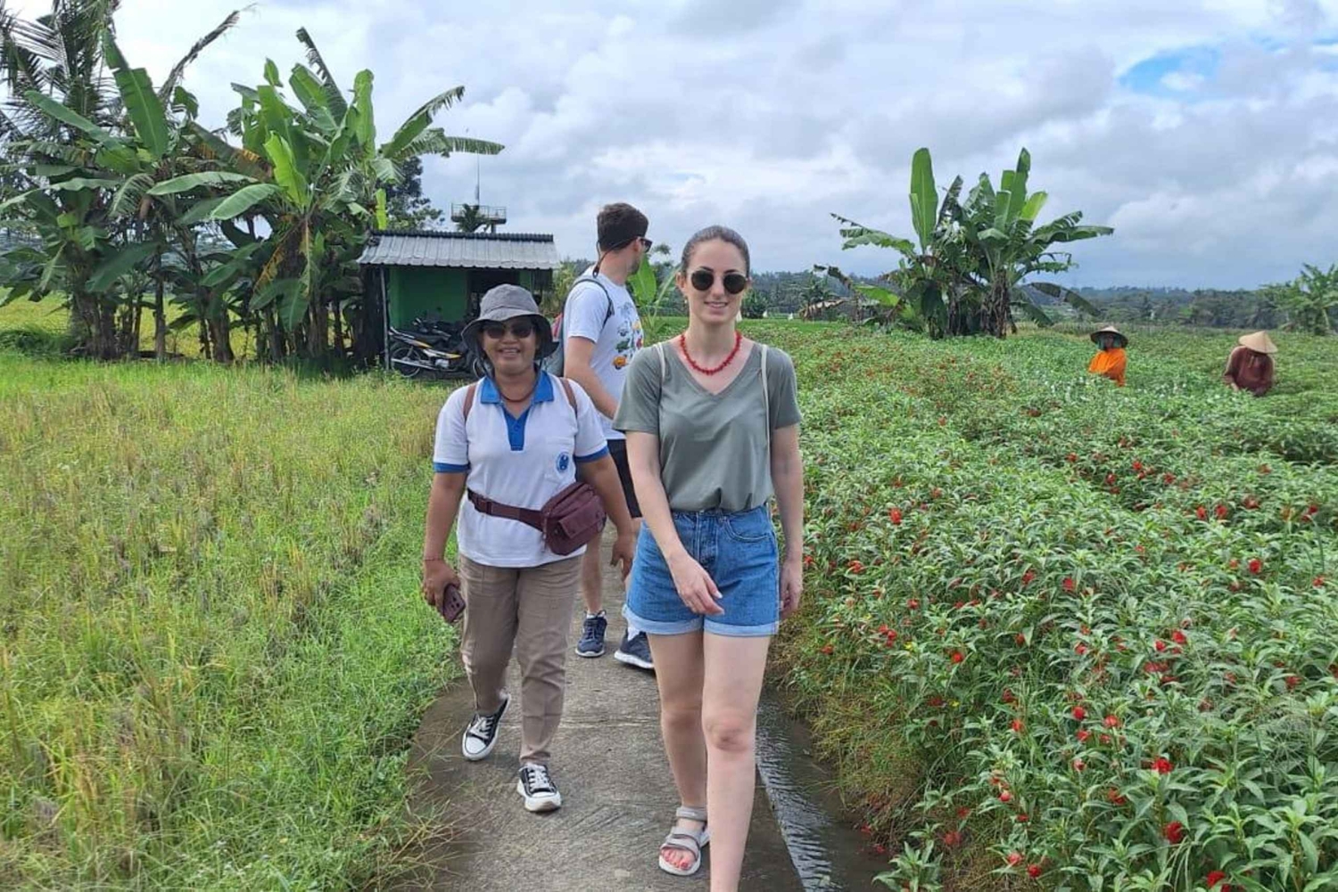Bali: Autentisk byvandring med lokal lunch