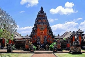 Bali: Barong-Tanz, Kunsthandwerk-Dörfer und Tegenungan-Tour