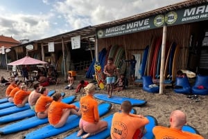 Bali: Lezioni di surf per principianti e intermedi a Canggu
