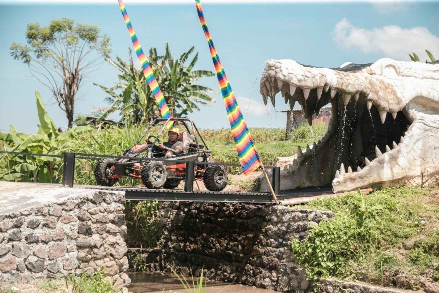 Bali: Buggy Adventure Ride and Waterfall Tour with Lunch
