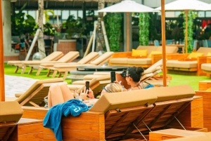 Bali/Canggu: Atlas Beach House Day Pass