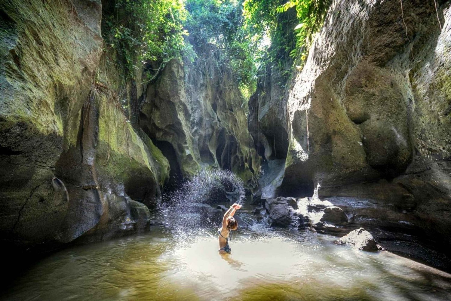 Expedição ao Canyon de Bali: Emocionante aventura de canyoning e quadriciclo!