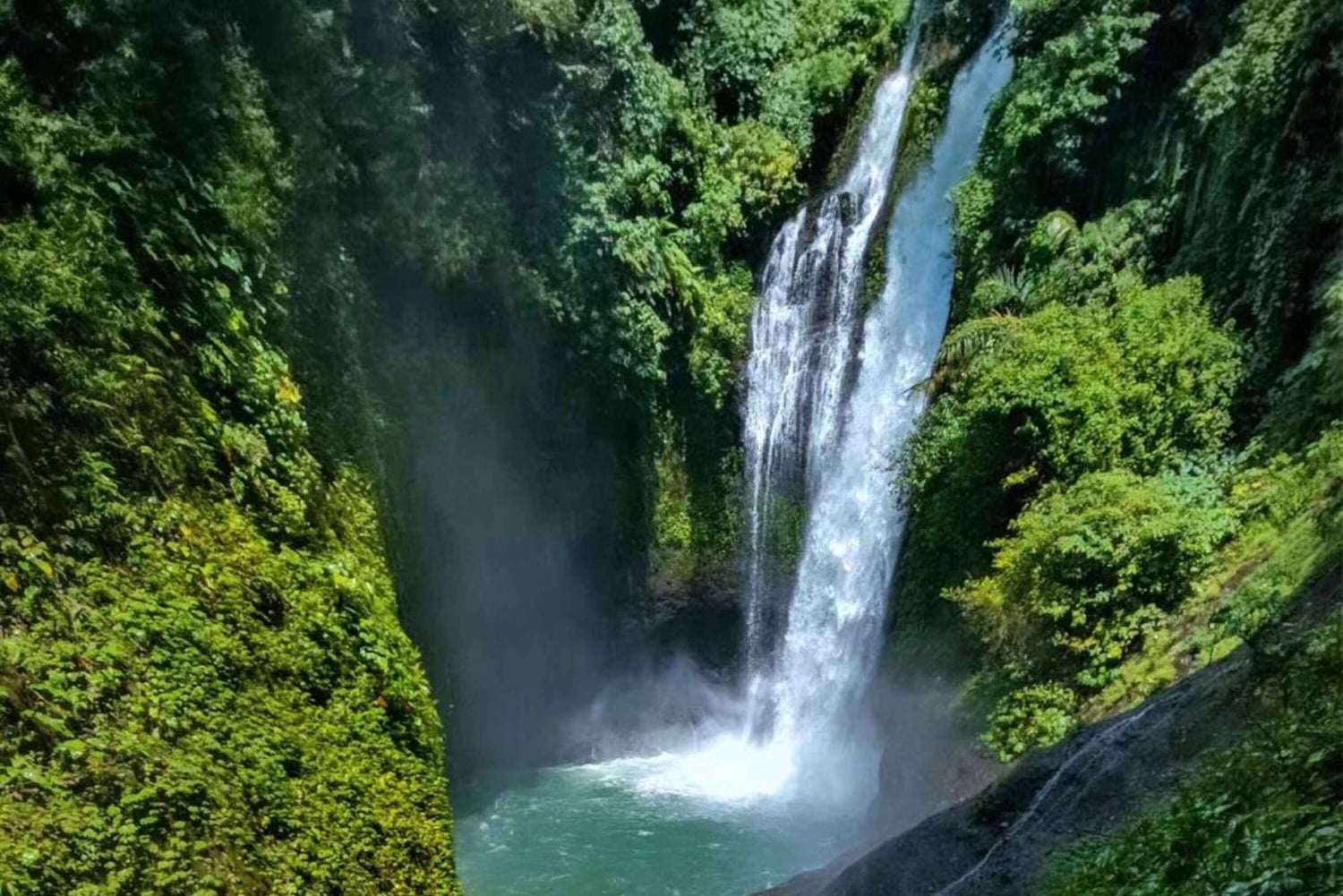 Bali: Cliff Jumping Gitgit Waterfalls & Rice Terrace Tour