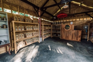 Lokasari: tour della piantagione di caffè, tè alle erbe e miele puro