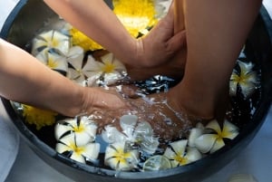 Bali: Couple's Spa Treatments with Rose Jacuzzi and Wine