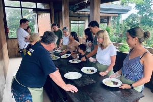 Bali Daily Culture: Market Visit, Offerings & Cooking