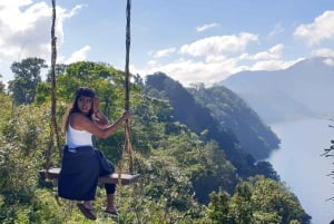 Bali: Dolphin Watching, Waterfall, Wanagiri and Ulun Danu
