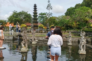 Bali: Tagestour durch Ost-Bali mit Temesi-Wasserfall