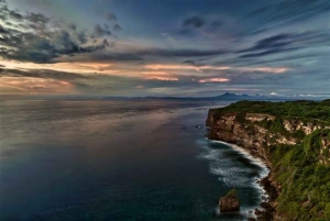 Bali: Full-Day Private White Sand Beaches and Sunset Tour