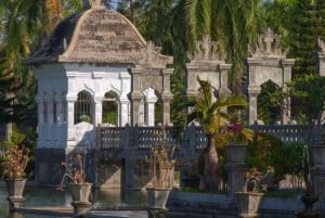 Bali: Lempuyangin temppeli.