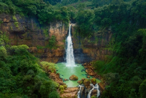 Bali: Gitgit and Alingaling Waterfalls Small Group Tour