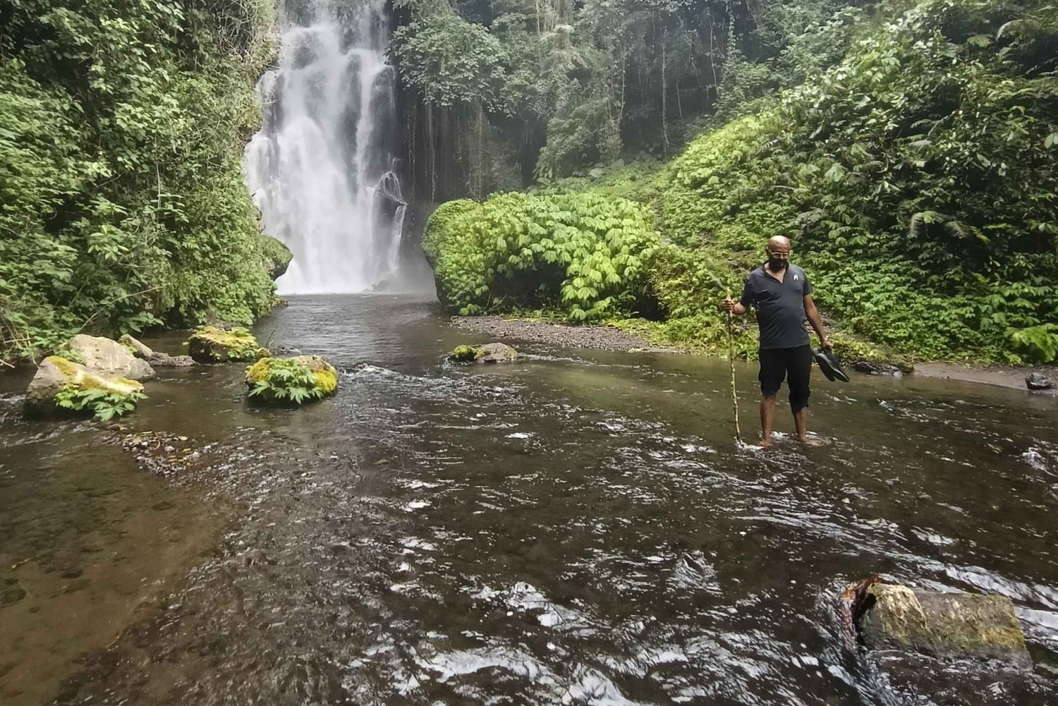 Bali: Guided Hike to 6 Hidden Waterfalls with Picnic Lunch
