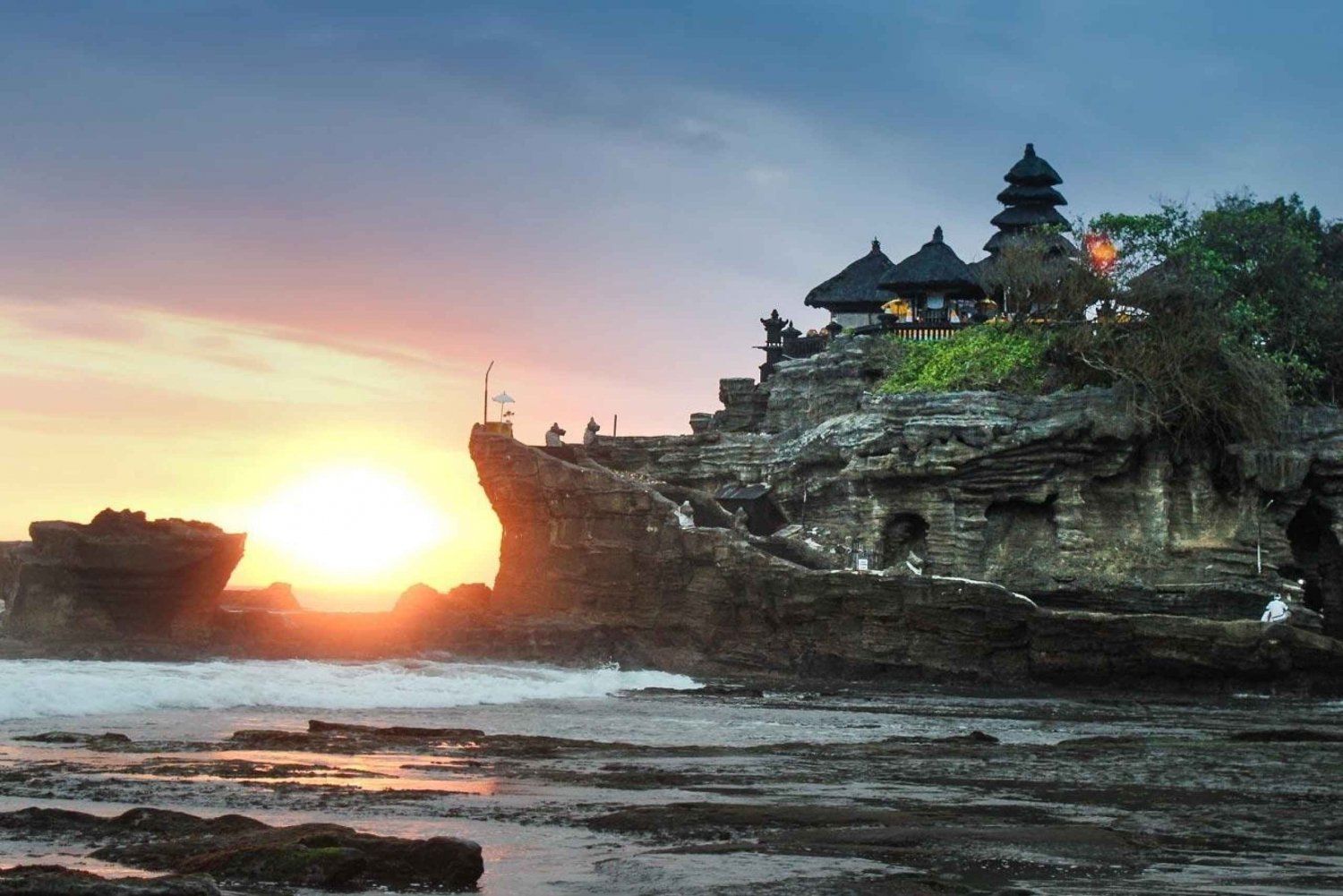 Bali: Półdniowa wycieczka o zachodzie słońca do świątyni Tanah Lot