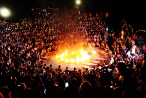 Bali: Puesta de Sol en Uluwatu de Medio Día con Danza Kecak y Cena