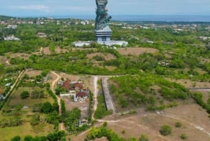 Вертолетный тур на Бали: испытайте роскошь и приключения