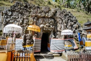 Bali: Verborgen Canyon, Waterval & Tempels Tour in kleine groep