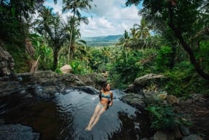 Bali: Gemme nascoste di Bali Est. Spiagge e cascate esotiche.