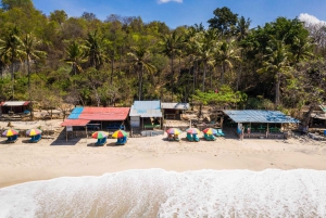 Bali: Gemme nascoste di Bali Est. Spiagge e cascate esotiche.