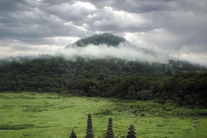Bali: Hidden Highlands, Sacred Lakes & Authentic Munduk