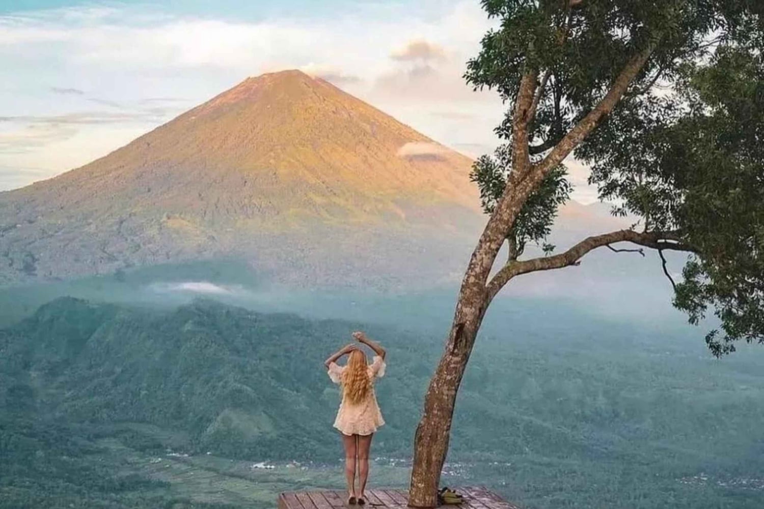 Bali: Auringonnousu- tai auringonlaskukierros Savana Tianyarilla