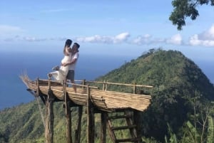 Bali: Auringonnousu- tai auringonlaskukierros Savana Tianyarilla