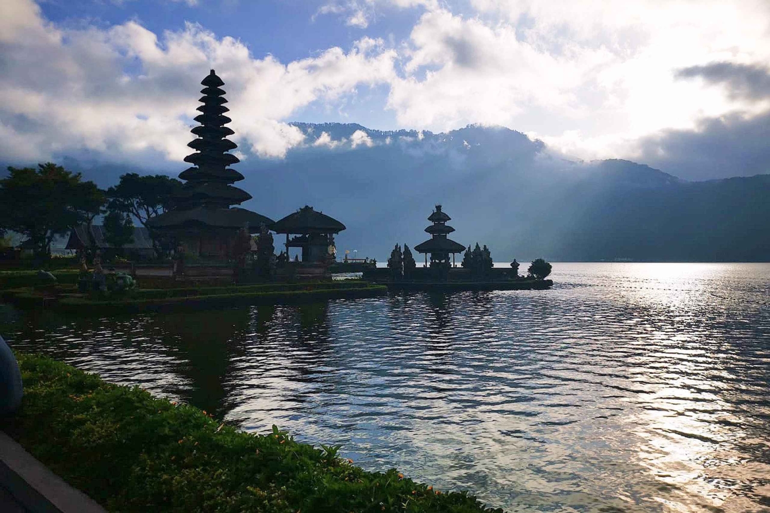 Bali: Alquiler de coches privados con conductor de habla inglesa