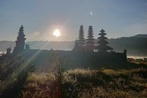 Bali: Alquiler de coches privados con conductor de habla inglesa