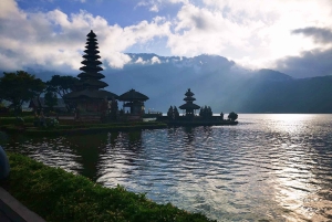 Bali: Alquiler de coches privados con conductor de habla inglesa