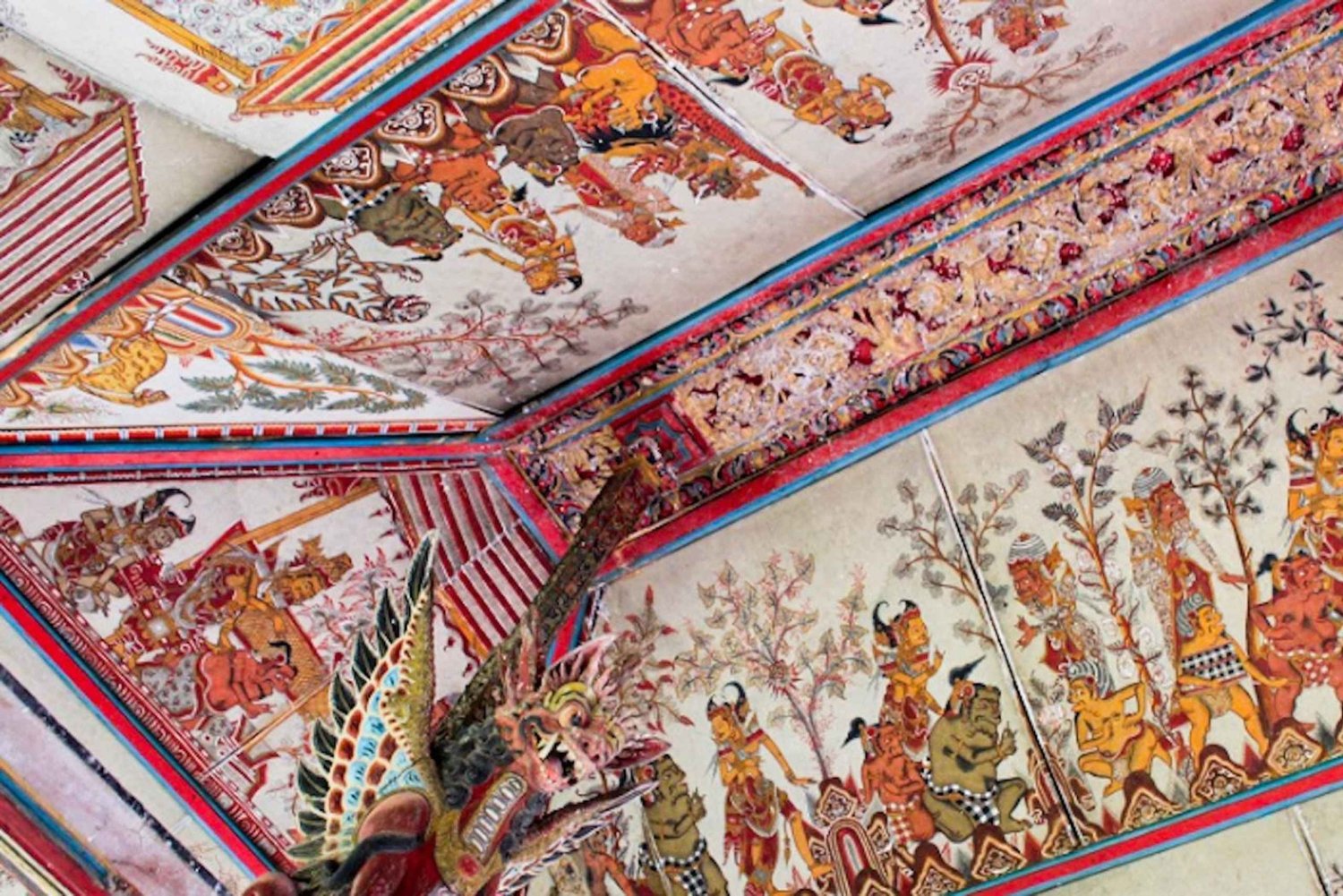 Bali: murales storici, giardino delle fate e tempio della grotta dei pipistrelli