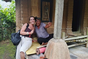 Bali en equilibrio: tradición, sabiduría de los templos y aventura en la selva