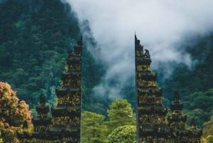 Bali: Jatiluwih UNESCO, Bratan Lake, Iconic Gate & Tanah Lot