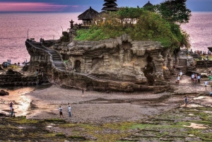 Bali: Jatiluwih UNESCO, Bratan Lake, Iconic Gate & Tanah Lot