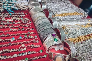 Bali: smykkeverksted og vandring på risterrasse