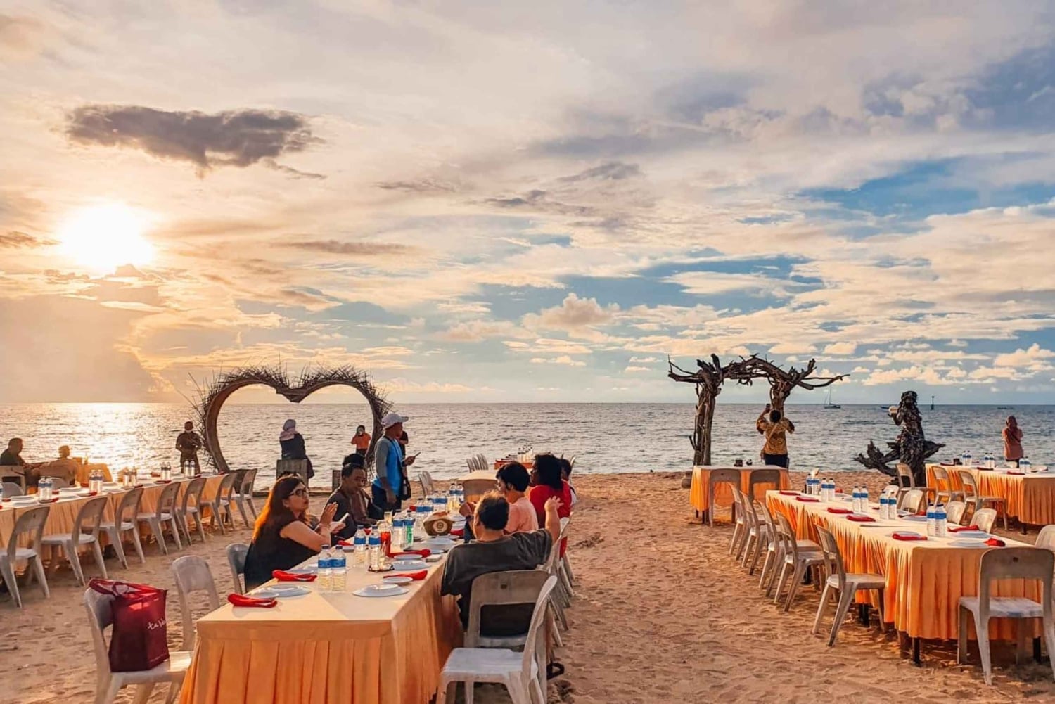 Bali: Jimbaran Bay Romantic Spa and Seafood Sunset Dinner