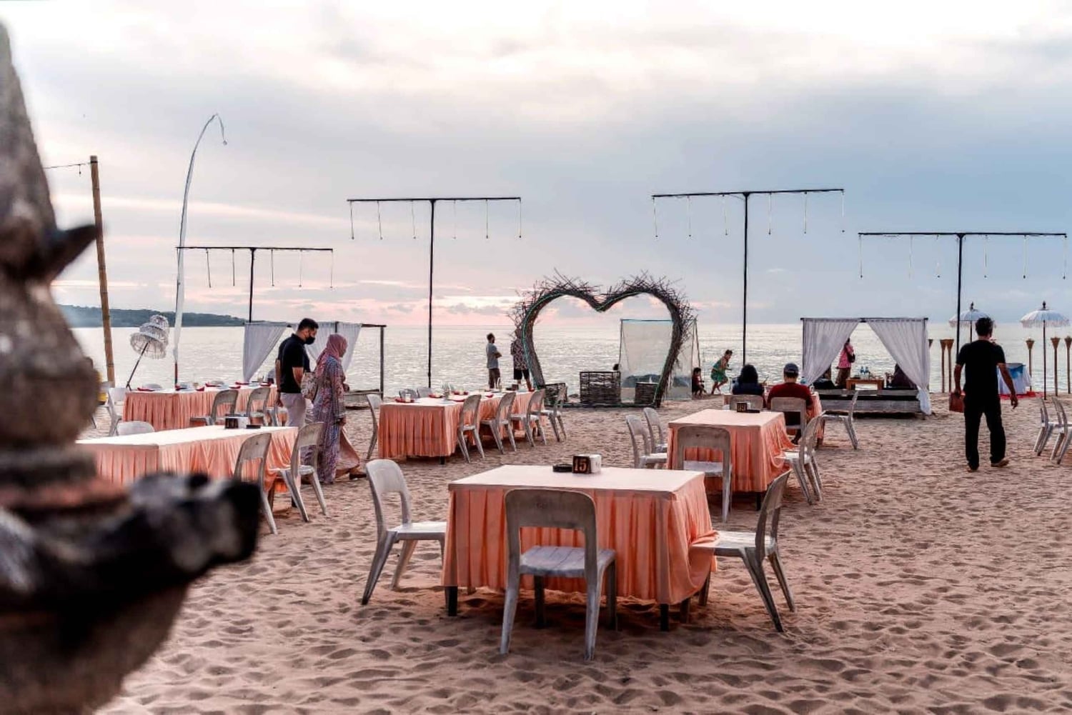 Bali: Jimbaran Bay Romantic Spa and Seafood Sunset Dinner