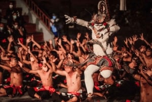 Bali: Kecak Fire Dance Entry Ticket and Uluwatu Temple Tour