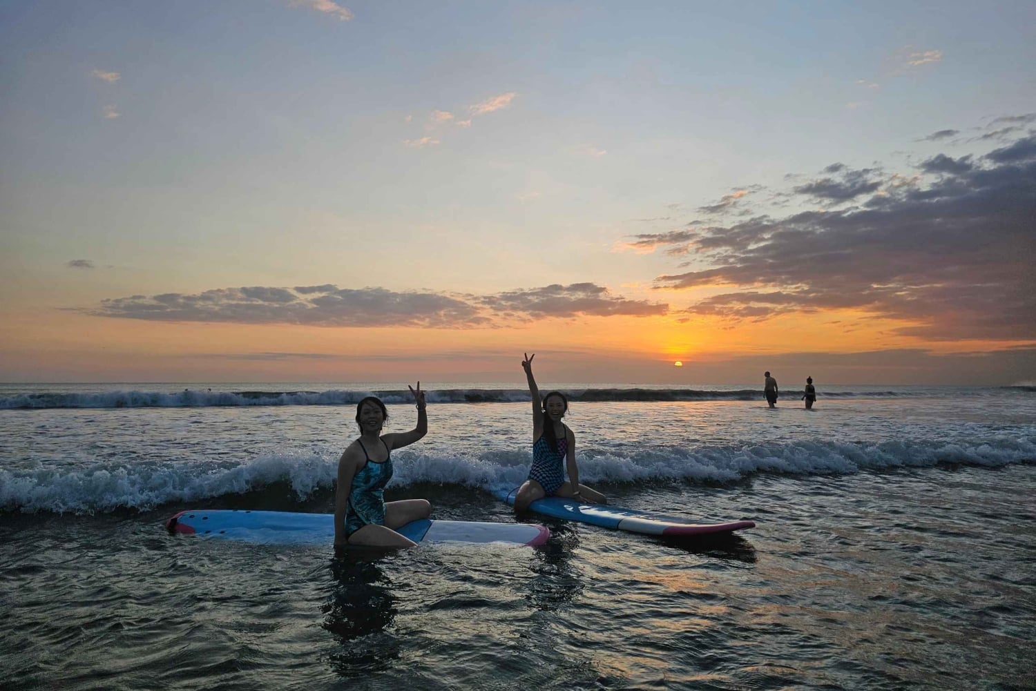 Бали: 2-часовой урок серфинга на пляже Кута с инструктором