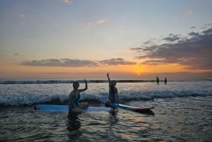 Бали: 2-часовой урок серфинга на пляже Кута с инструктором