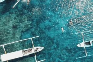 バリ島：ラブハン・アムクでシュノーケリング＆ブラングシンガ滝ツアー