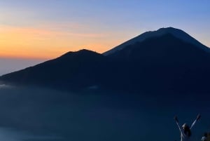 Bali: Lake Batur Canoe Ride and Fishing Experience